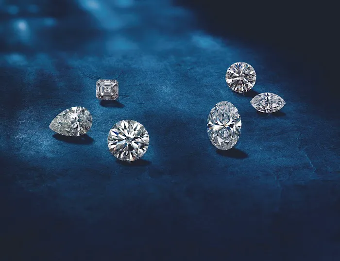 Buccieri's GEMS & JEWELRY 5