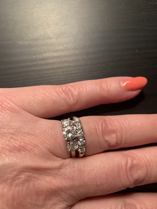Buccieri's GEMS & JEWELRY 5