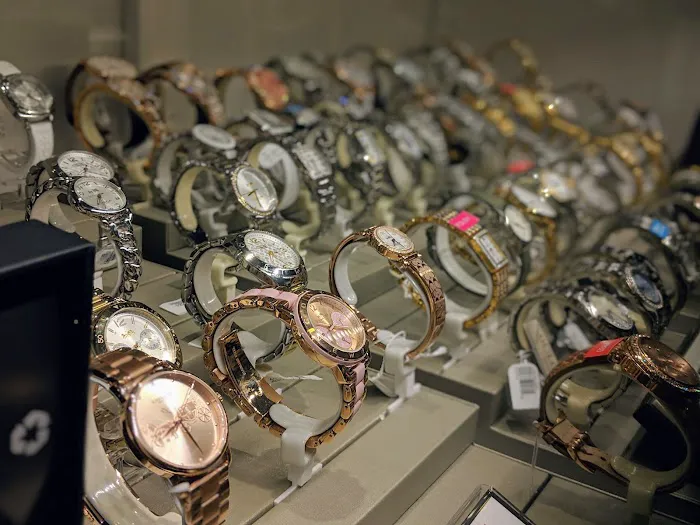 KAY Outlet 5