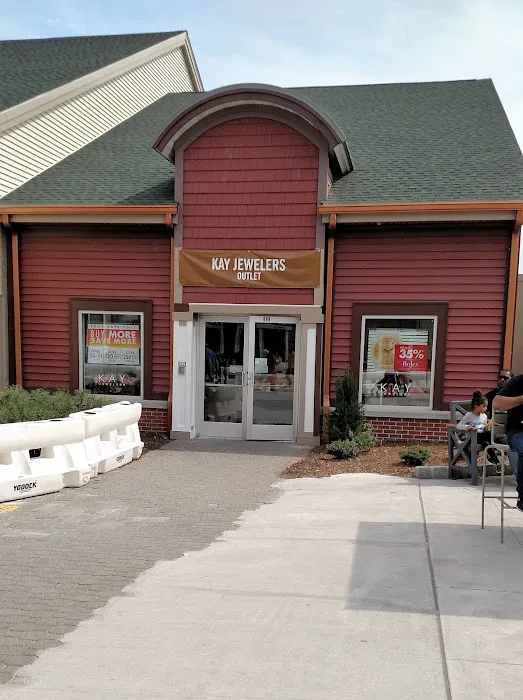 KAY Outlet 5