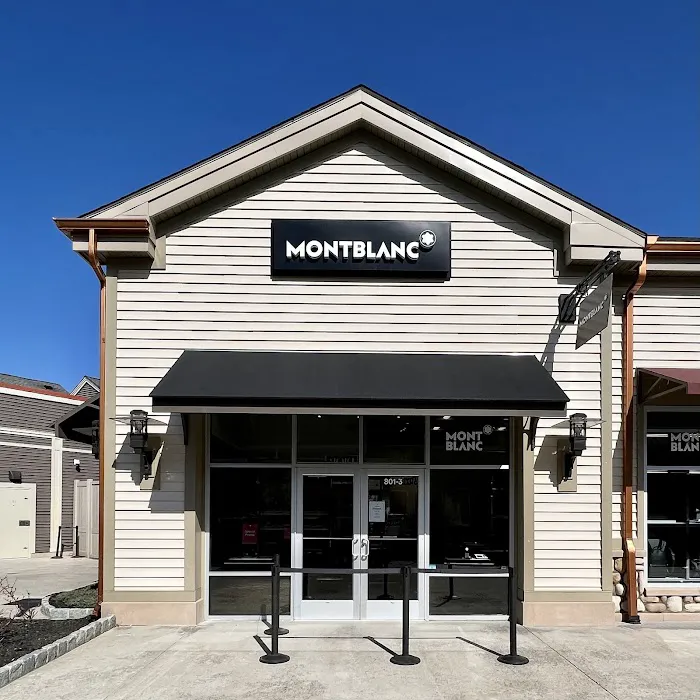 Montblanc Boutique Woodbury 5