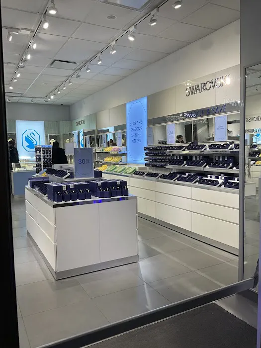 Swarovski Woodbury Outlets 5