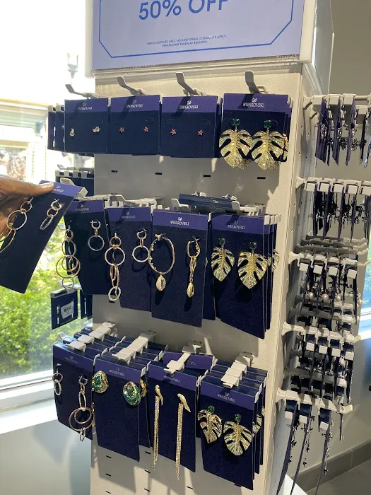 Swarovski Woodbury Outlets 5
