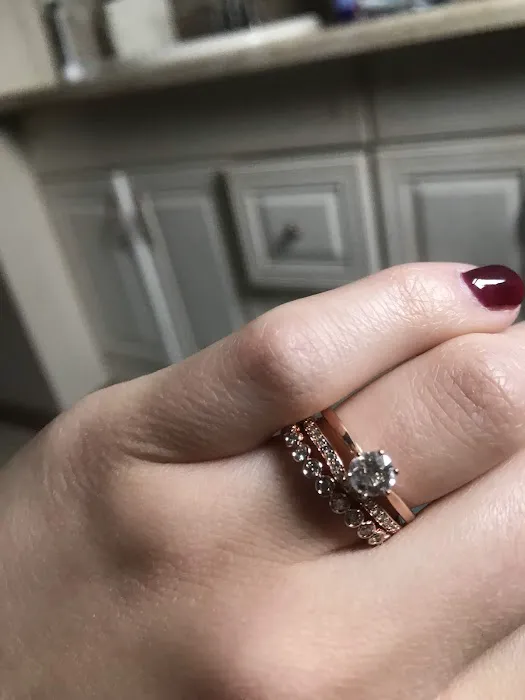 Dickens Jewelers & Design Studio 4