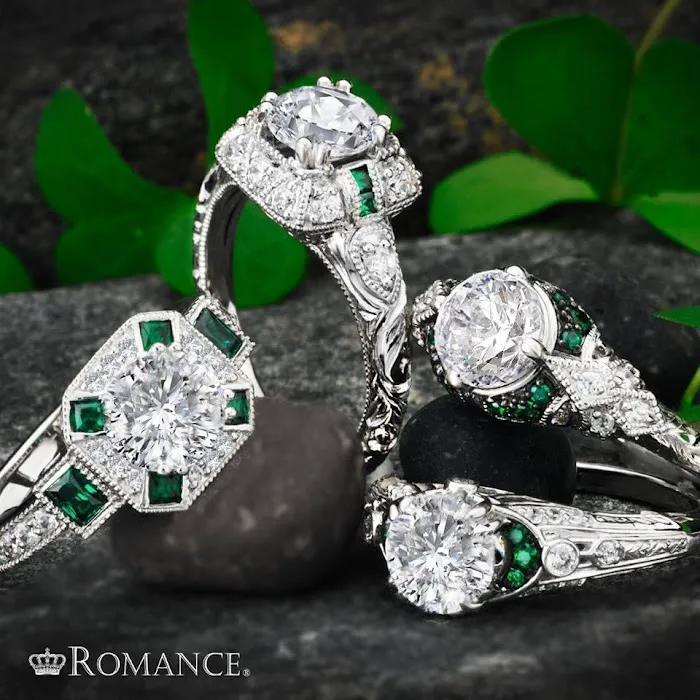 Dickens Jewelers & Design Studio 4