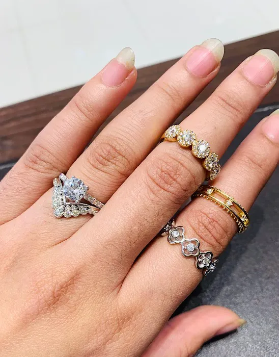 Safa Jewelers 4