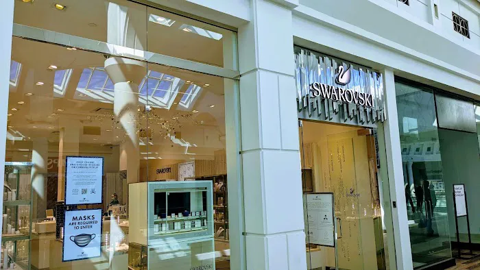 Swarovski Menlo Park Mall 4