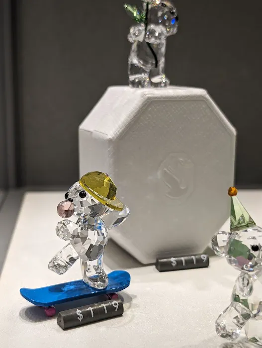 Swarovski Menlo Park Mall 4