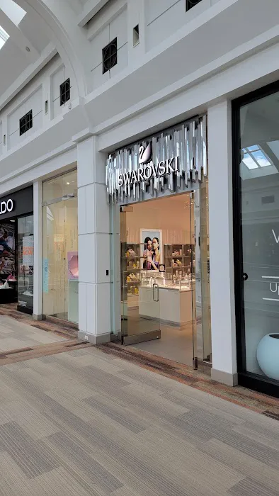 Swarovski Menlo Park Mall 4
