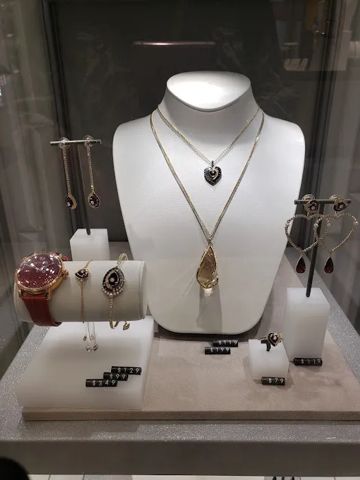 Swarovski Menlo Park Mall 4