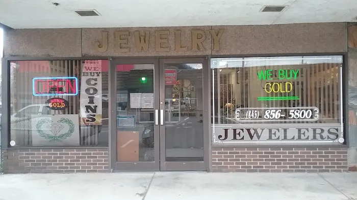 G Thomas Jewelers 4