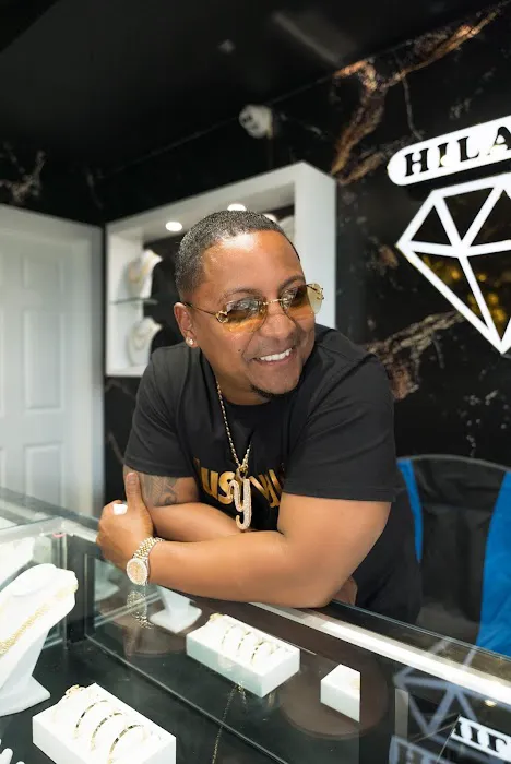 Hilario diamond 5