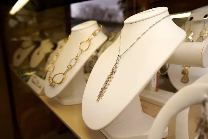Raspa Jewelers 4
