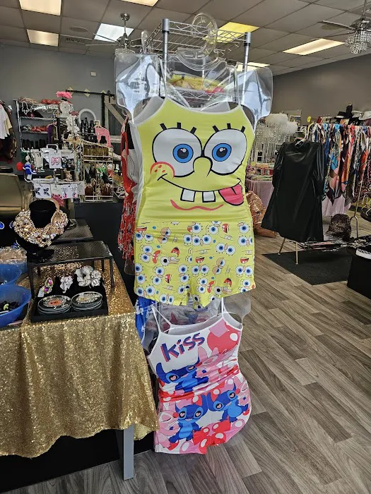 Nestly's Treasures Boutique 4