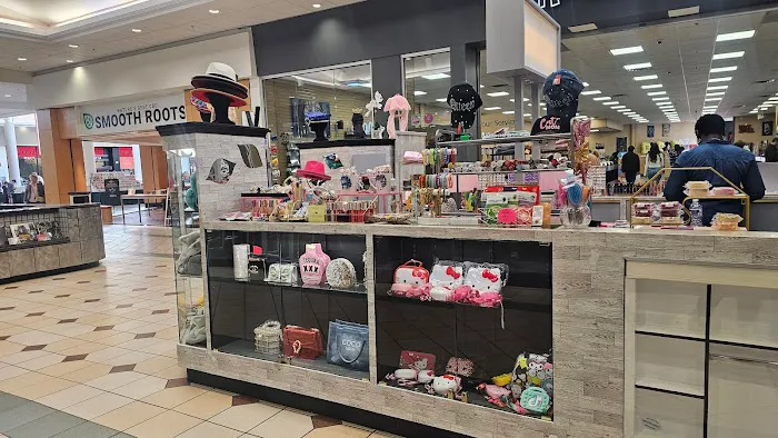 Nestly's Treasures Boutique 4