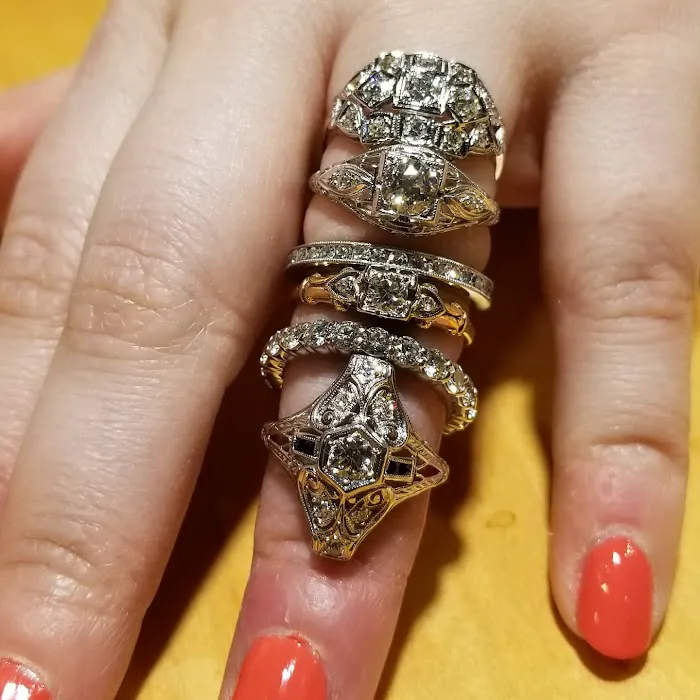 Vecere Jewelers 4