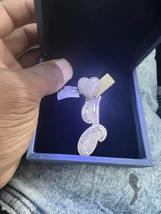 Roberts Jewelers 4