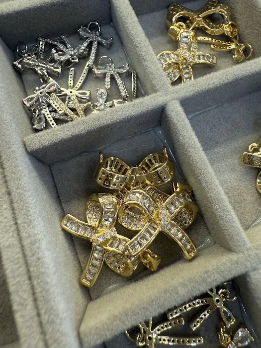 Westchester Charm Bar 4
