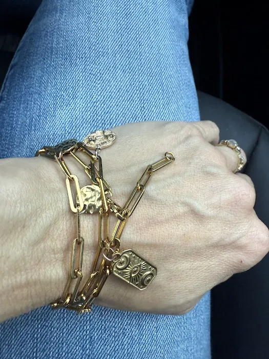 Westchester Charm Bar 4