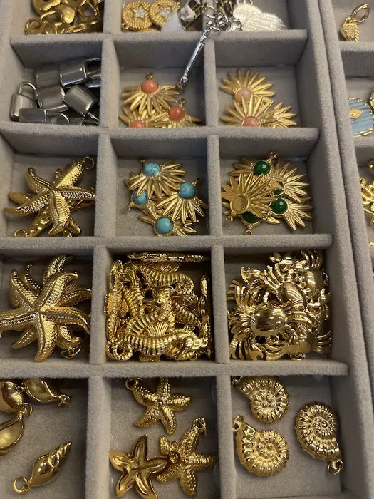 Westchester Charm Bar 4