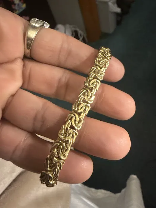 Zajari's Gold Place 4