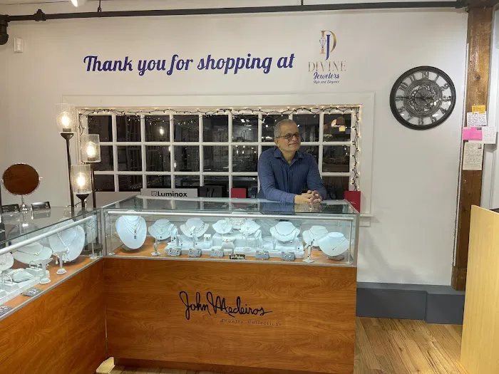 Divine Jewelers 4