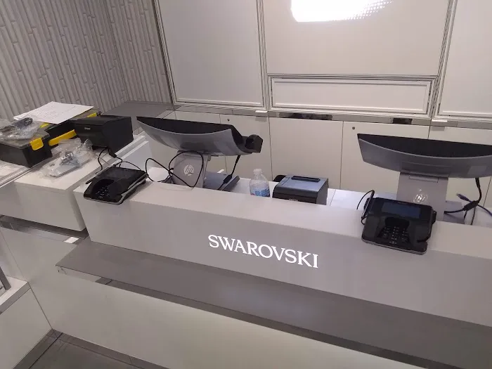 Swarovski Jewelers 3