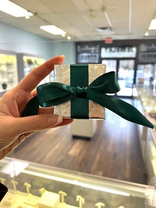 G & W Jewelers 4