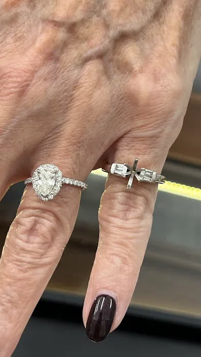 Yorktown Jewelers LLC 4