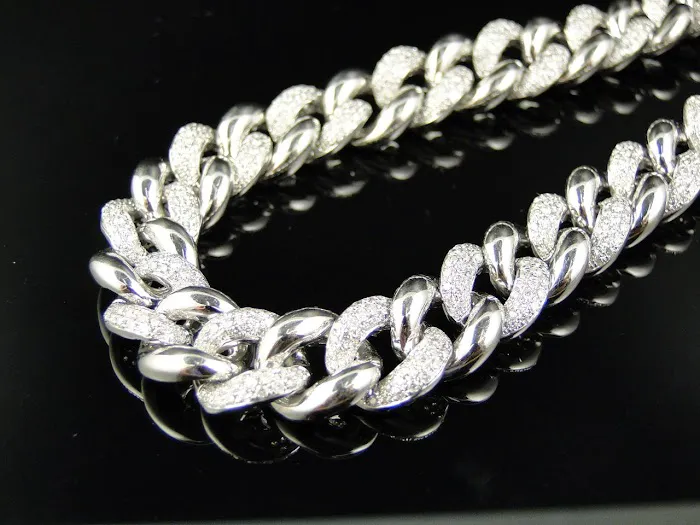 Elizabeth & Co. Fine Jewelry - 1591 Saint Nicholas ave 4