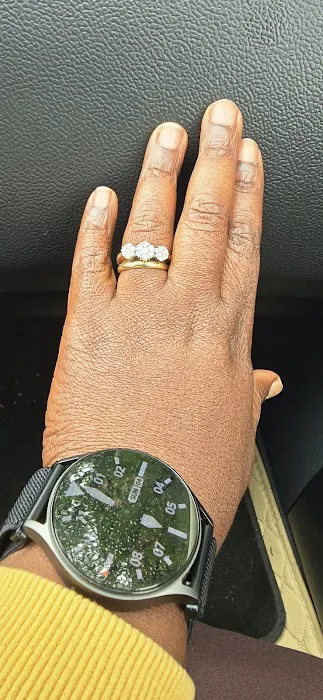 Reina Jewelry Corporation 4