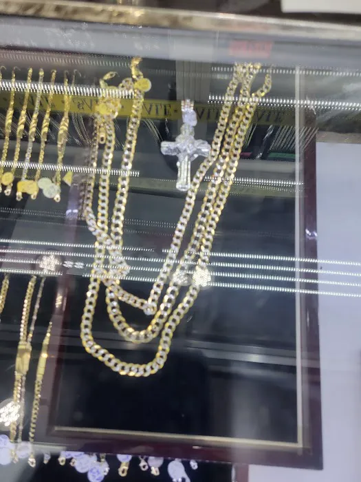 Reina Jewelry Corporation 4