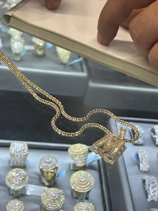 Javier The Jeweler Bronx 4
