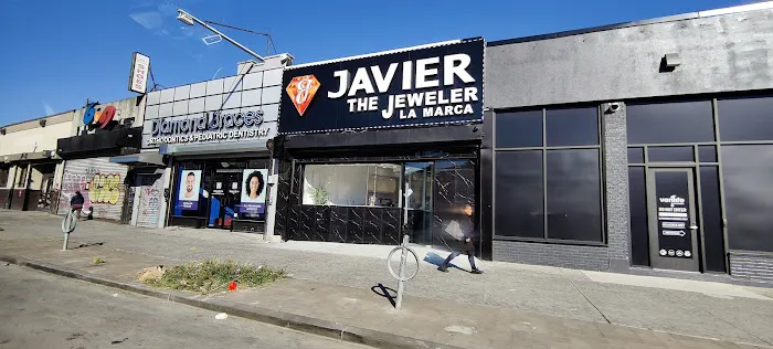 Javier The Jeweler Bronx 4