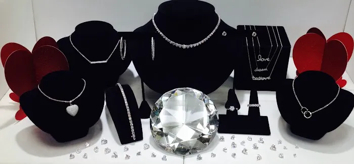 LaGravinese Jewelers of Pelham 5