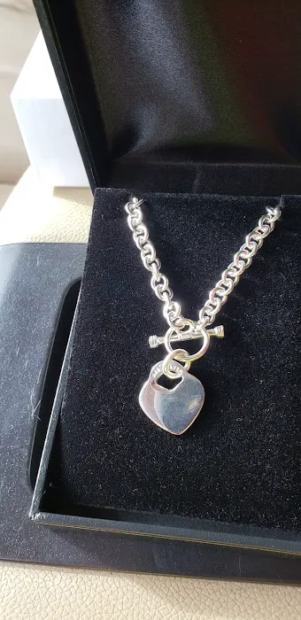 Fiorino Jewelers 4