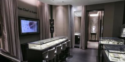 Van Cleef & Arpels (White Plains - Neiman Marcus)