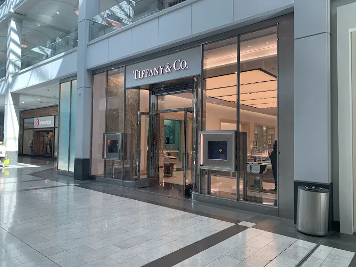Tiffany & Co. 4