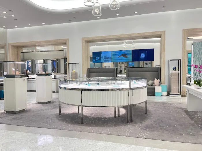 Tiffany & Co. 4