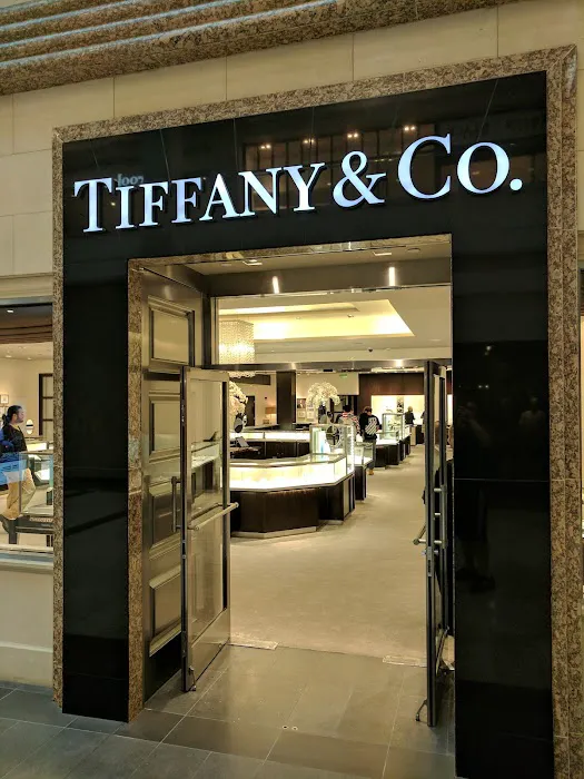 Tiffany & Co. 4