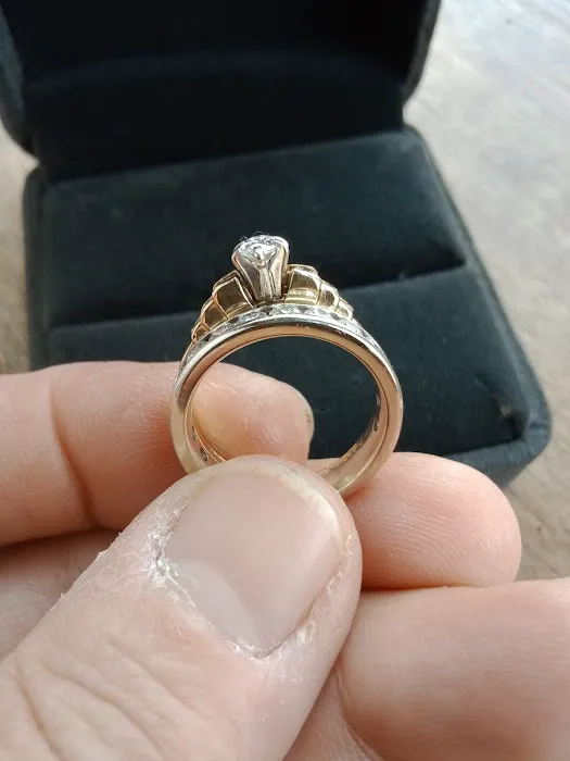 Gold Stone Jewelers LLC. 4