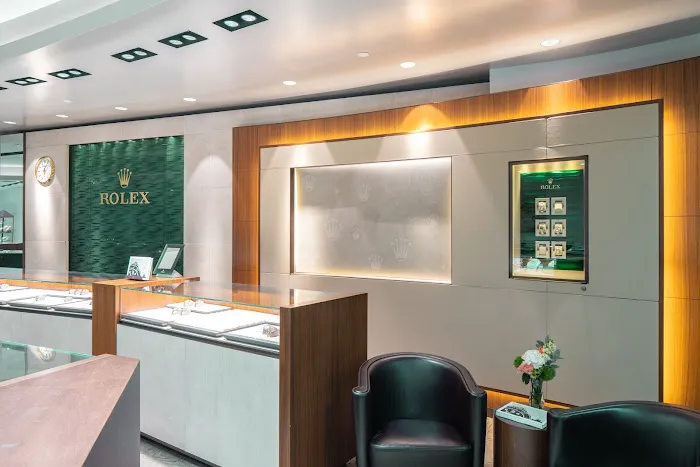 Bernie Robbins Jewelers 4