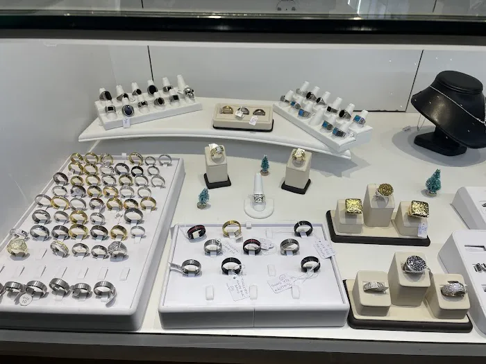 Ratnn Jewelers 4