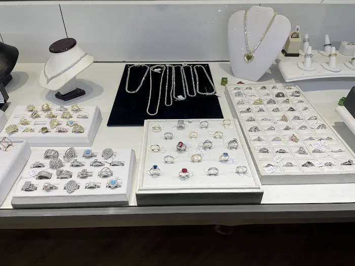 Ratnn Jewelers 4