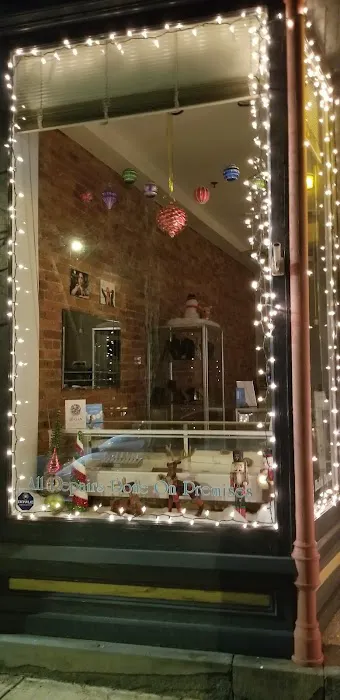 Hyperion Jewelers 4