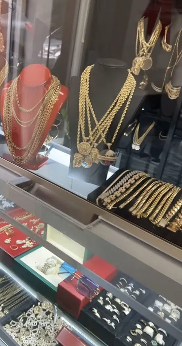The Throne Jewelry 4