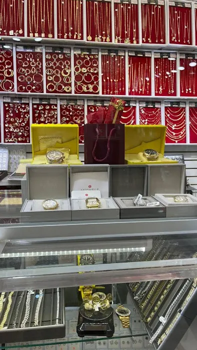M & NP Jewelers 4