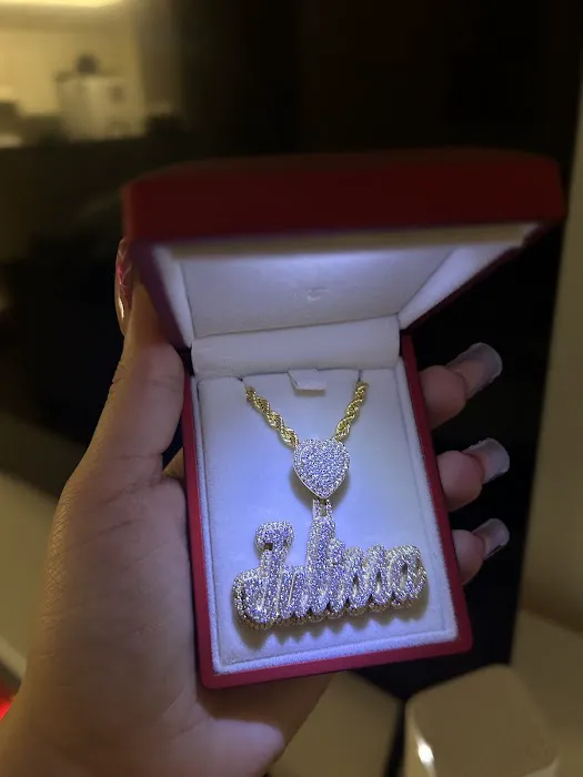 Yu & M Jewelry 4