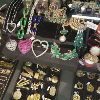 Joan Contemporary & Estate Jewelry ico