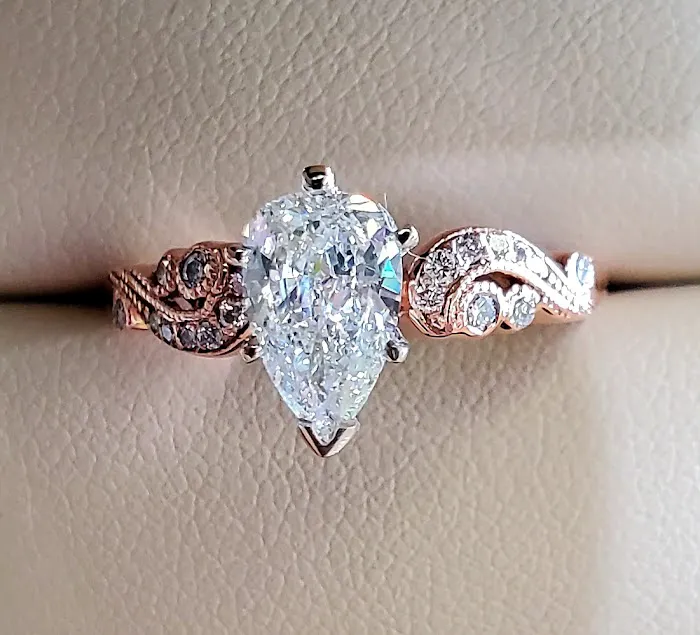 Belaggio Jewelers 4
